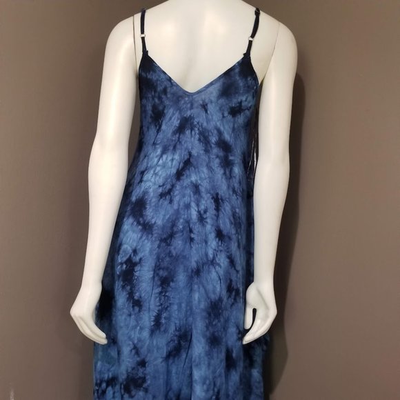 Raviya Tie-Dye Maxi Cover-up Dress - Picture 4 of 9